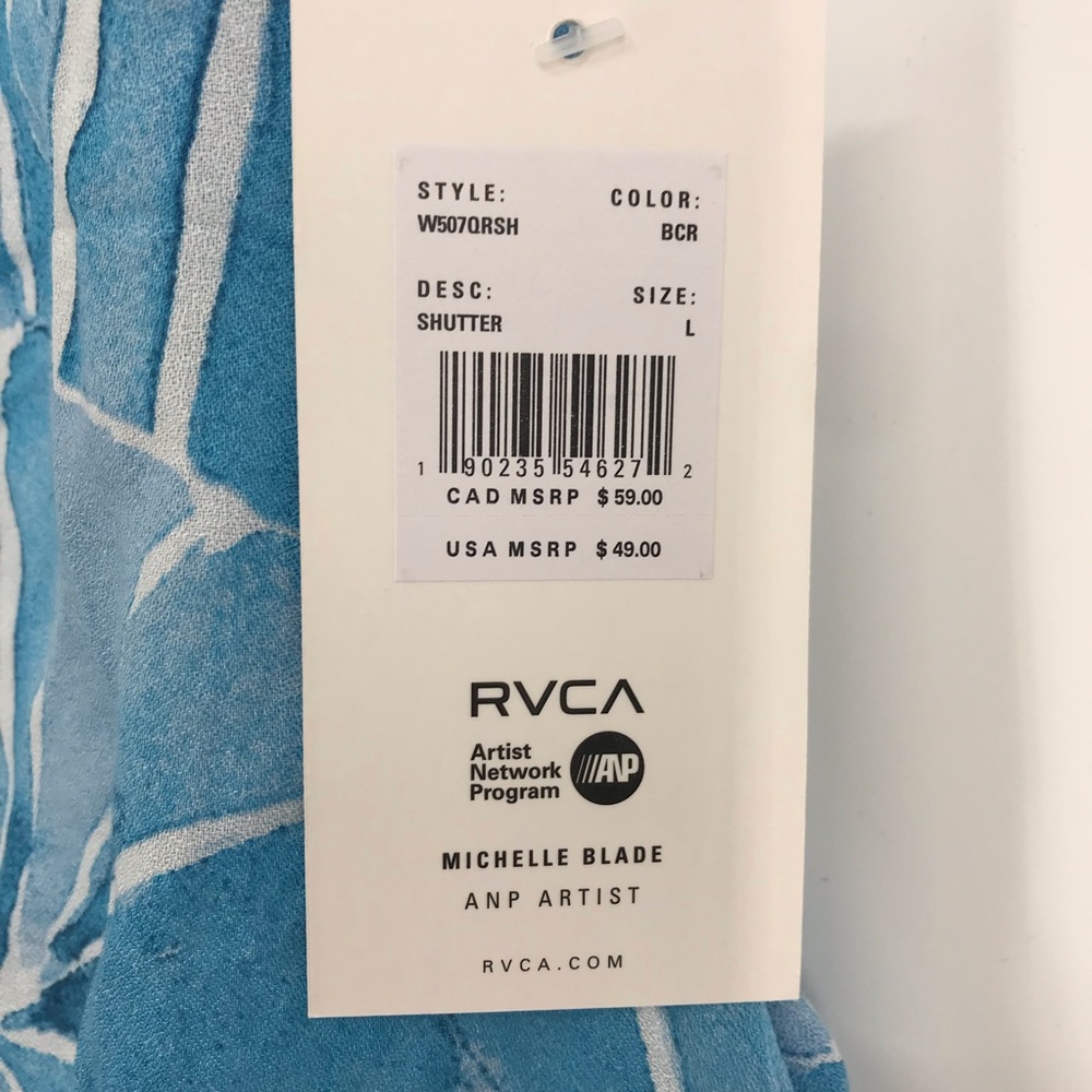 RVCA Michelle Blade Shutter Print Crop Top Open Back NWT Size L - Picture 10 of 12